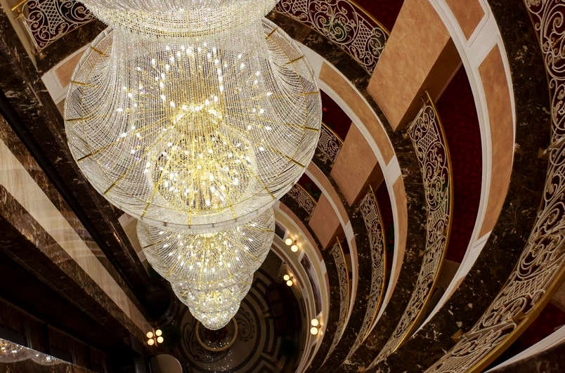 Boutique Hotel Buta Minsk Buitenkant foto The staircase