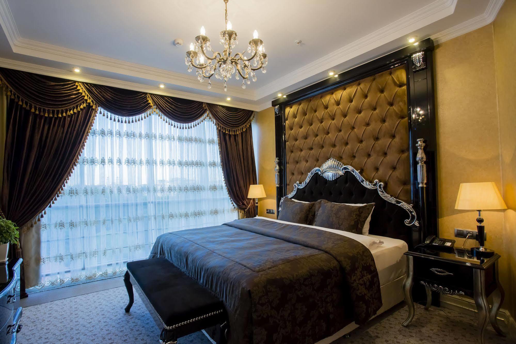 Boutique Hotel Buta Minsk Buitenkant foto Suite